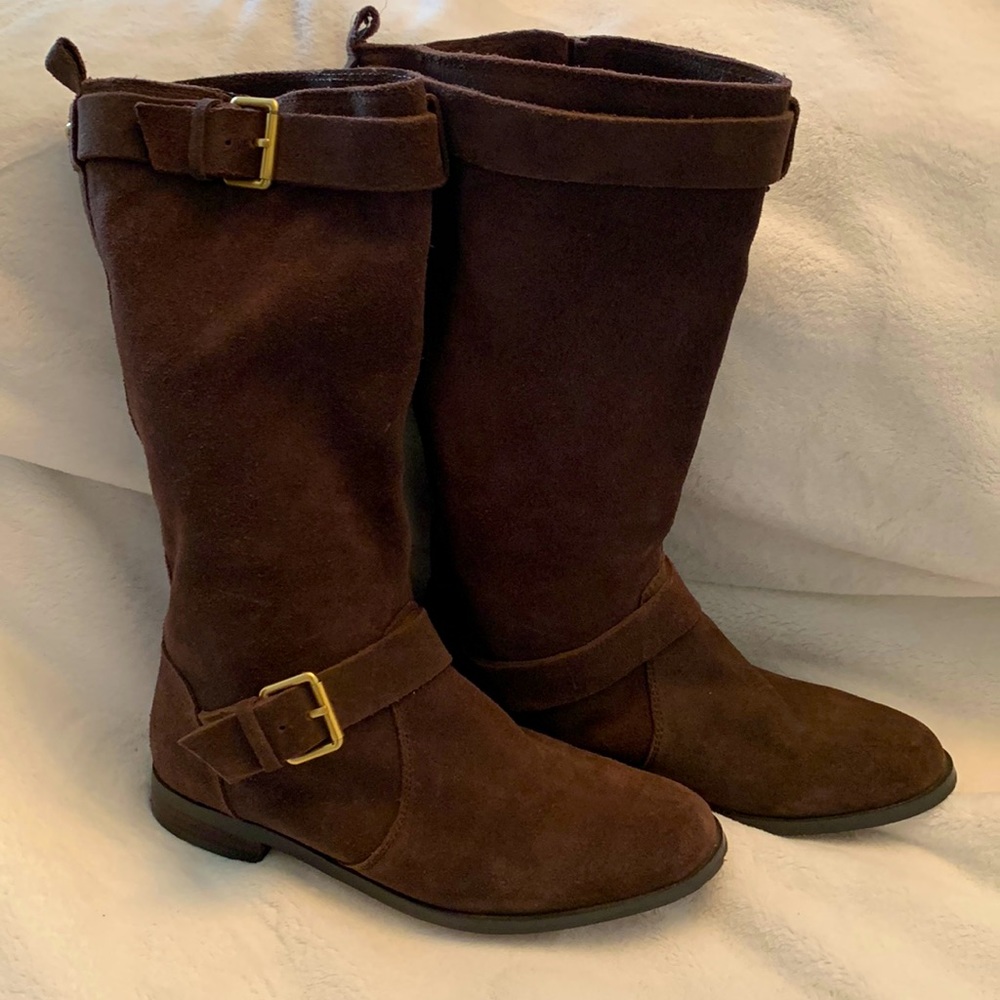 Victoria’s Secret Brown mid- calf boots 👢